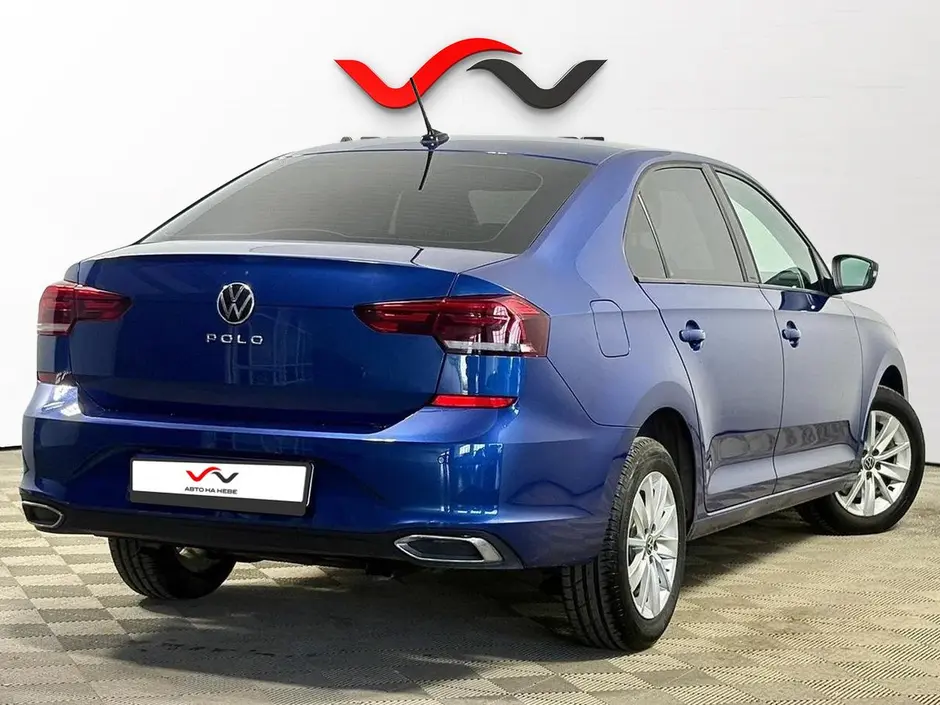 «Авто на Неве»
