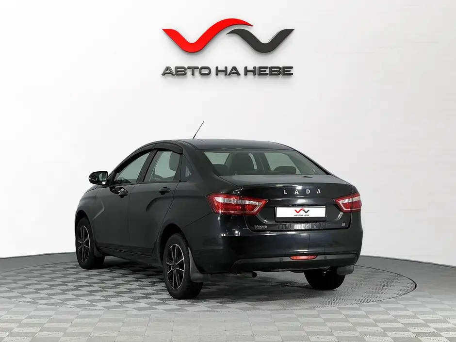 «Авто на Неве»