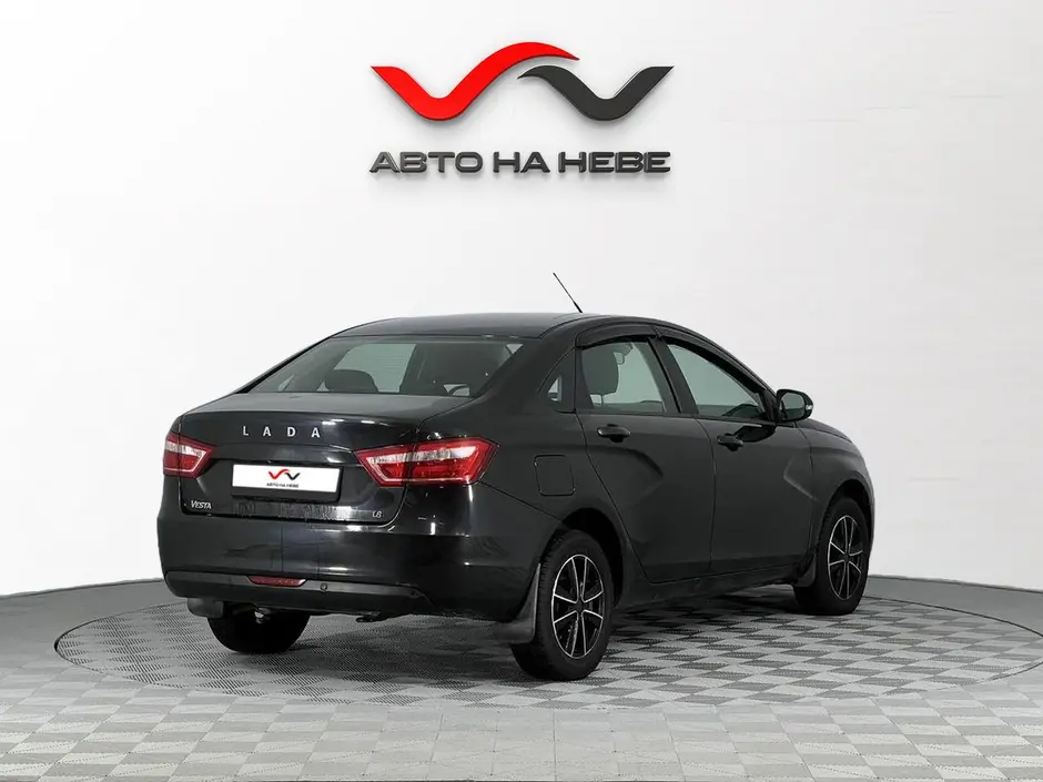 «Авто на Неве»