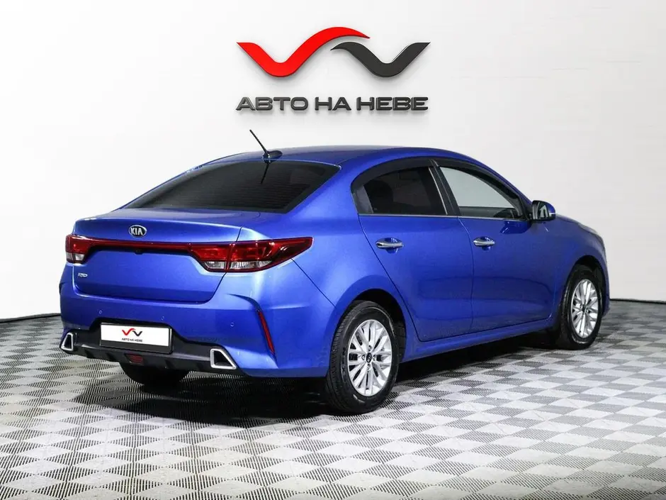 «Авто на Неве»