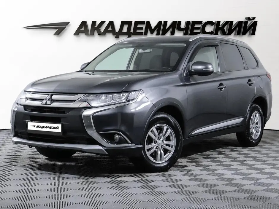 Mitsubishi Outlander, 2016 г.