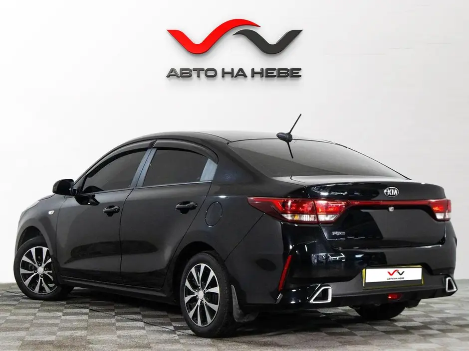 «Авто на Неве»