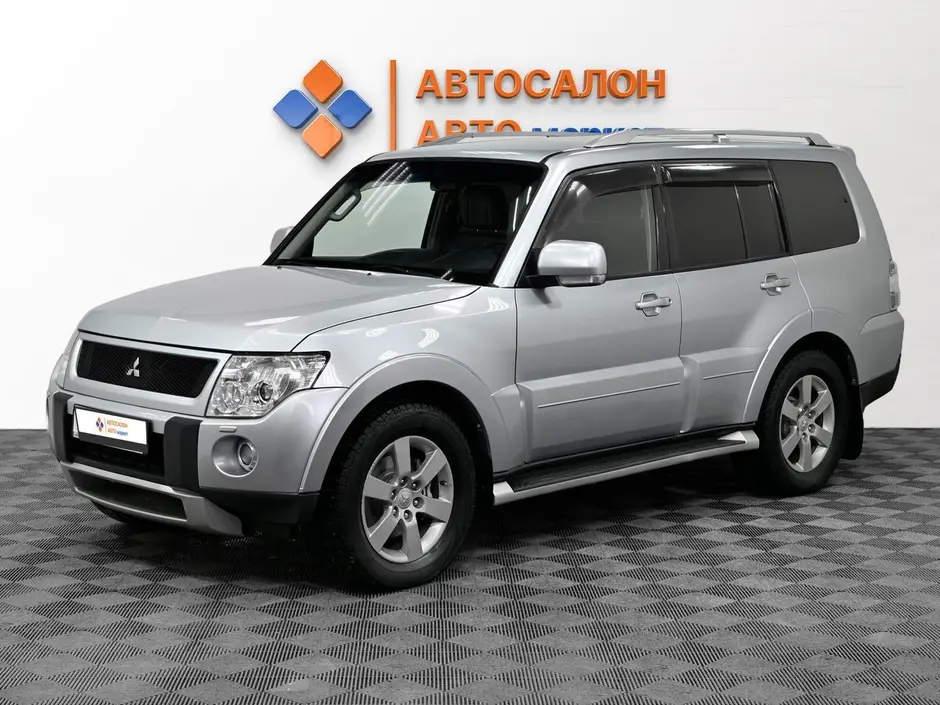 Mitsubishi Pajero, 2011 г.
