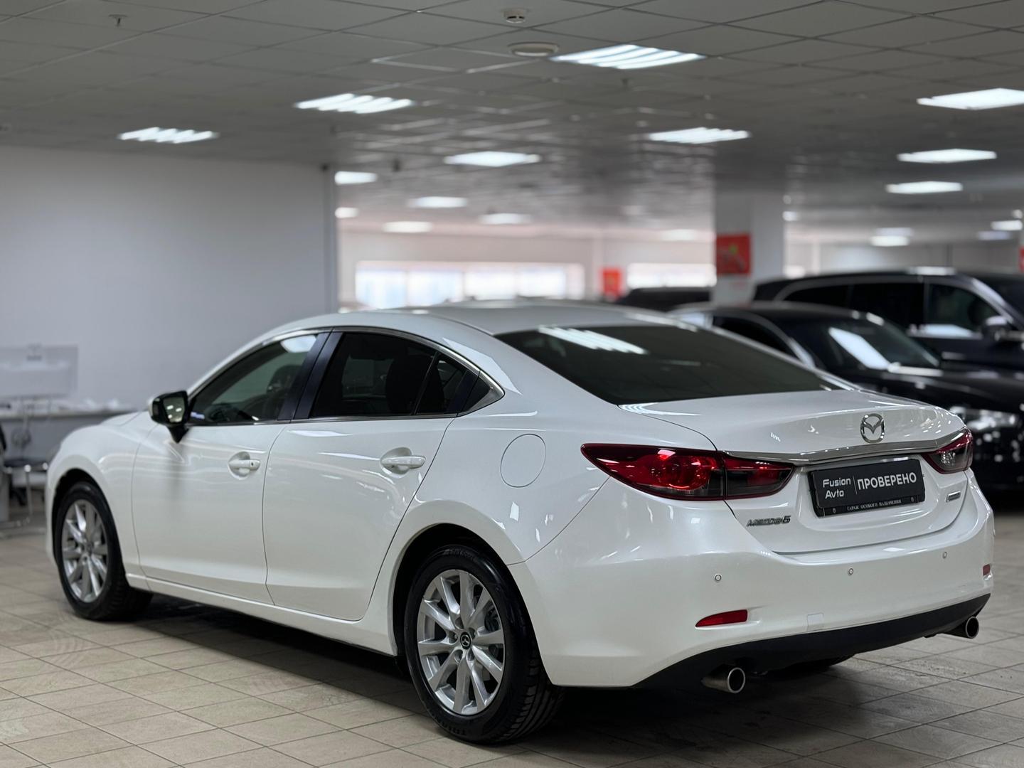 Mazda 6