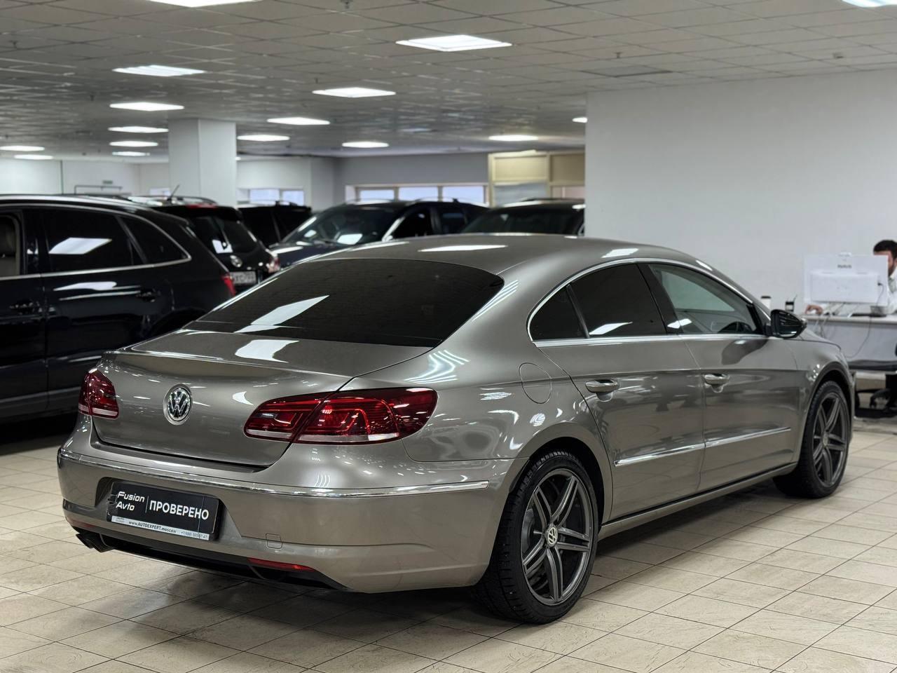 Volkswagen Passat CC