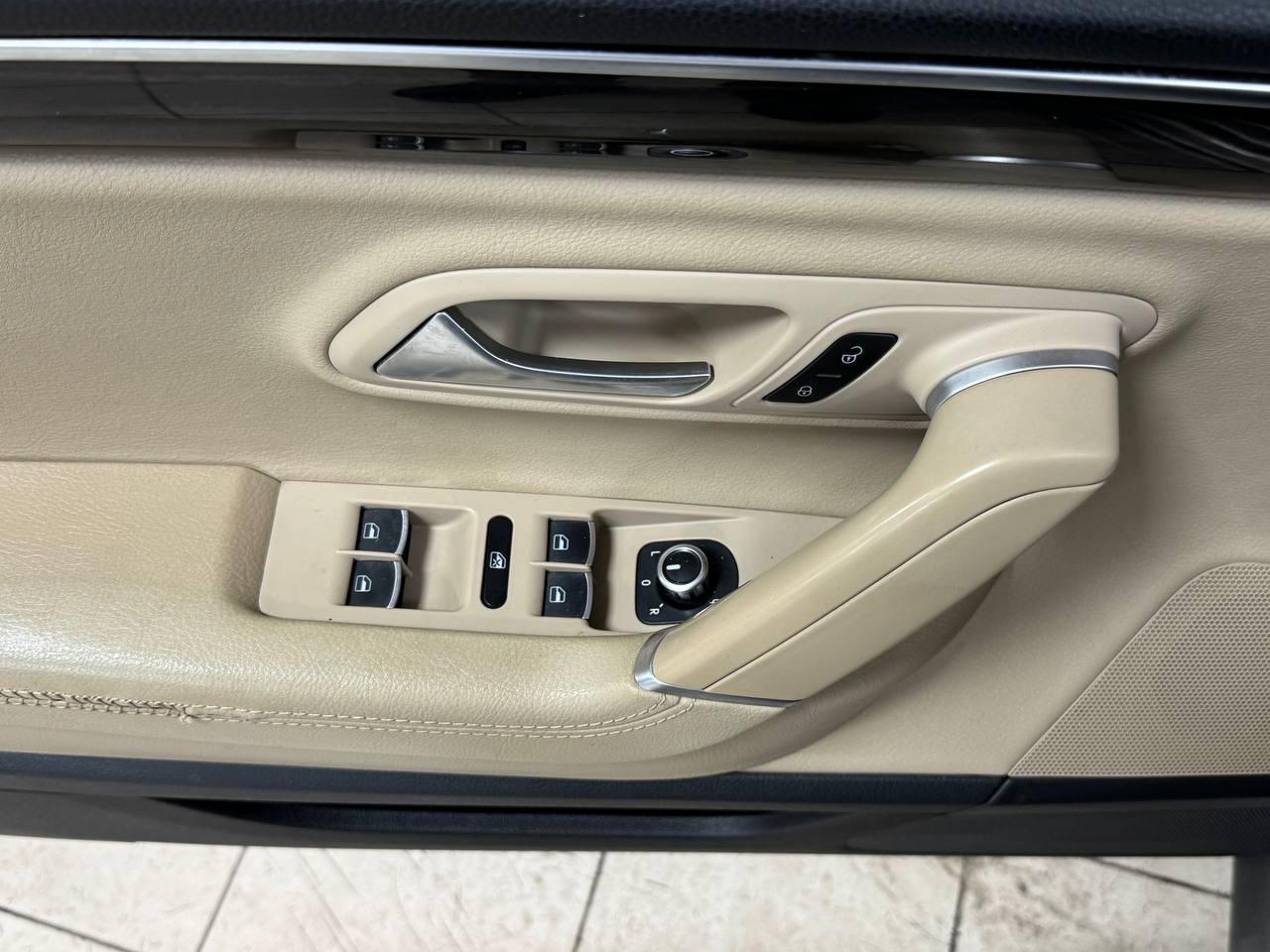 Volkswagen Passat CC