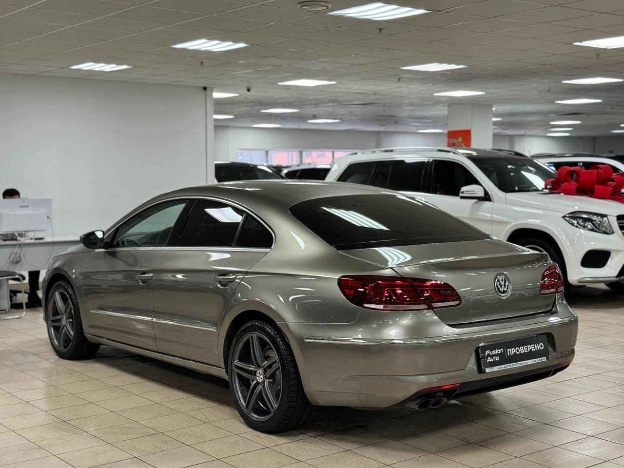 Volkswagen Passat CC