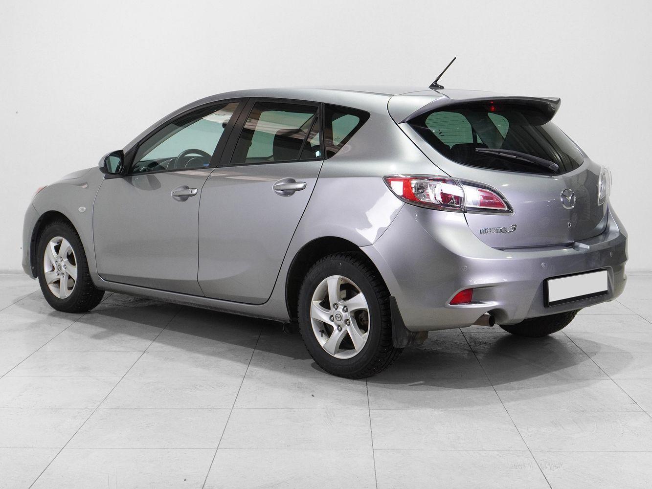 Mazda 3, 2013