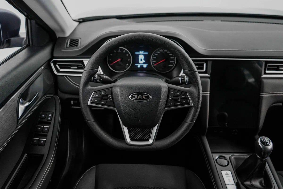 фото автомобиля 7