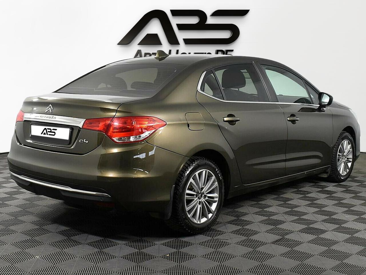 фото автомобиля 1