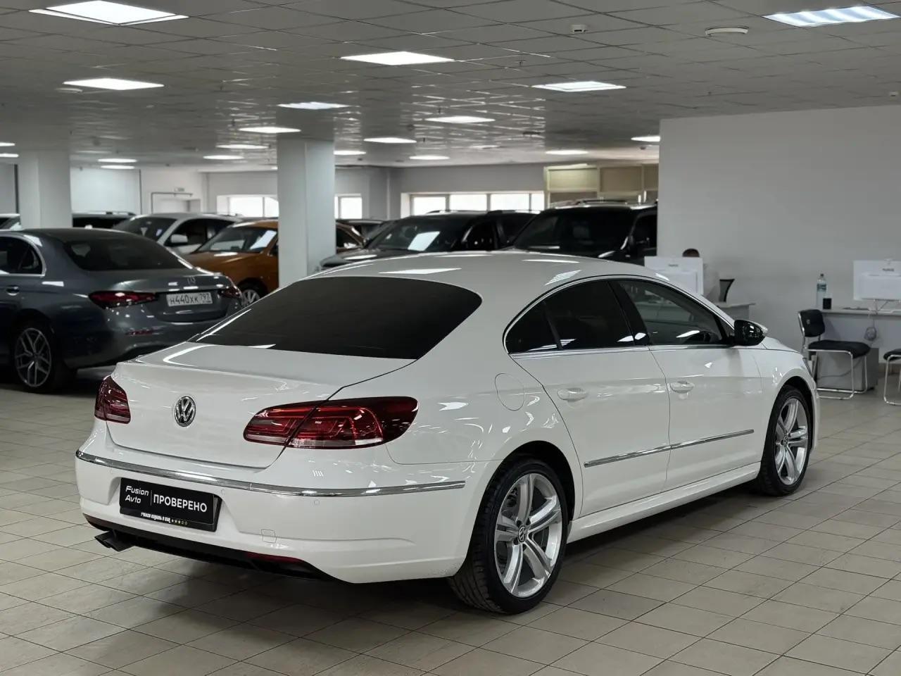 Volkswagen Passat CC