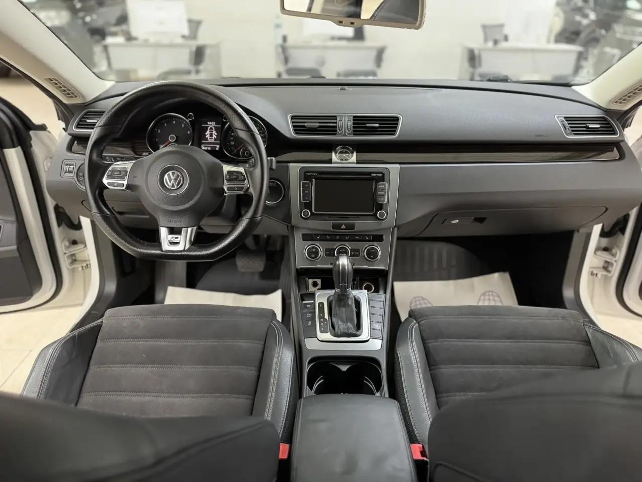 Volkswagen Passat CC