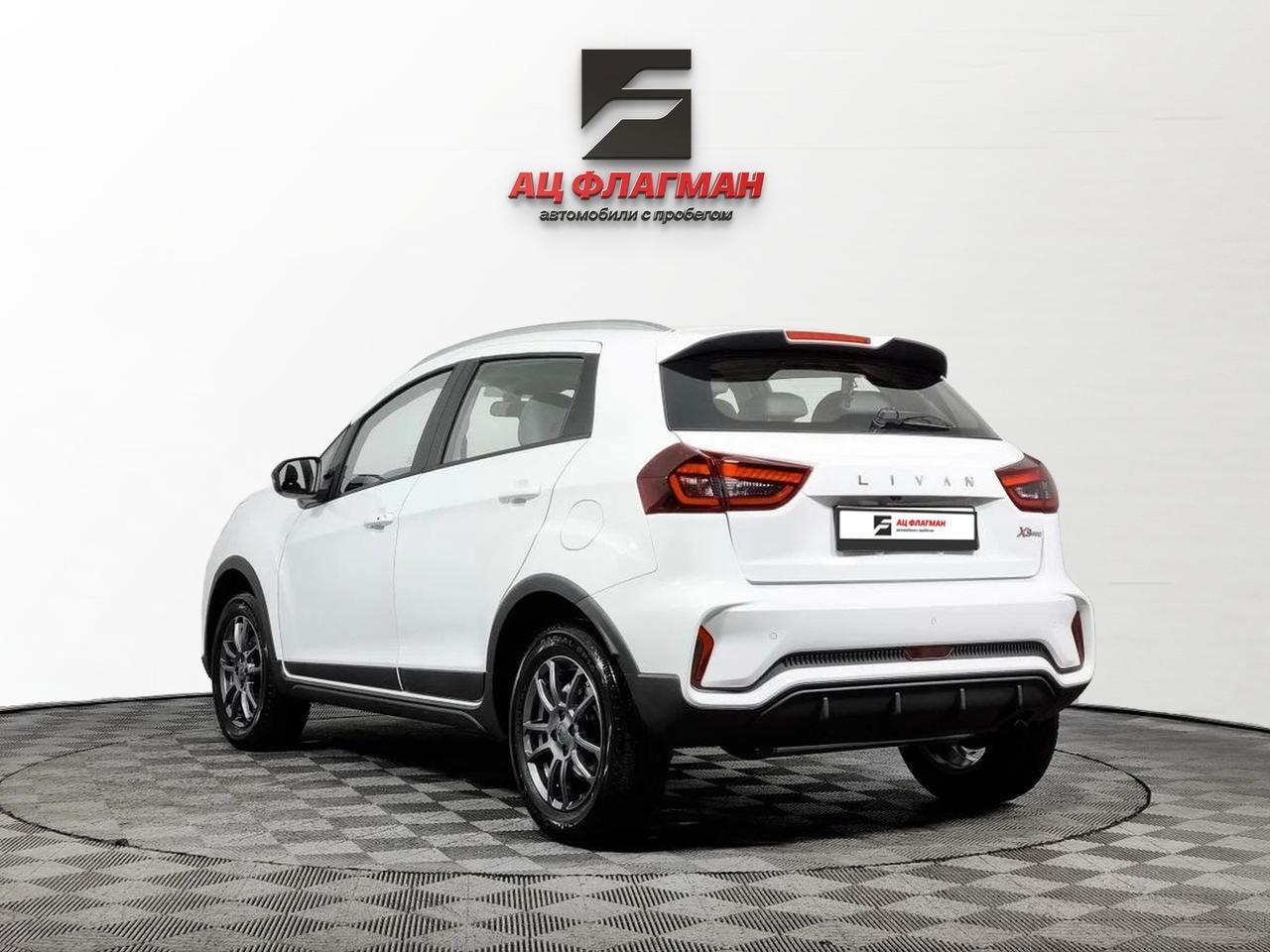 фото автомобиля 3