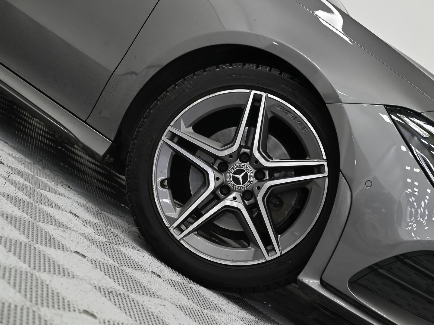 фото автомобиля 7