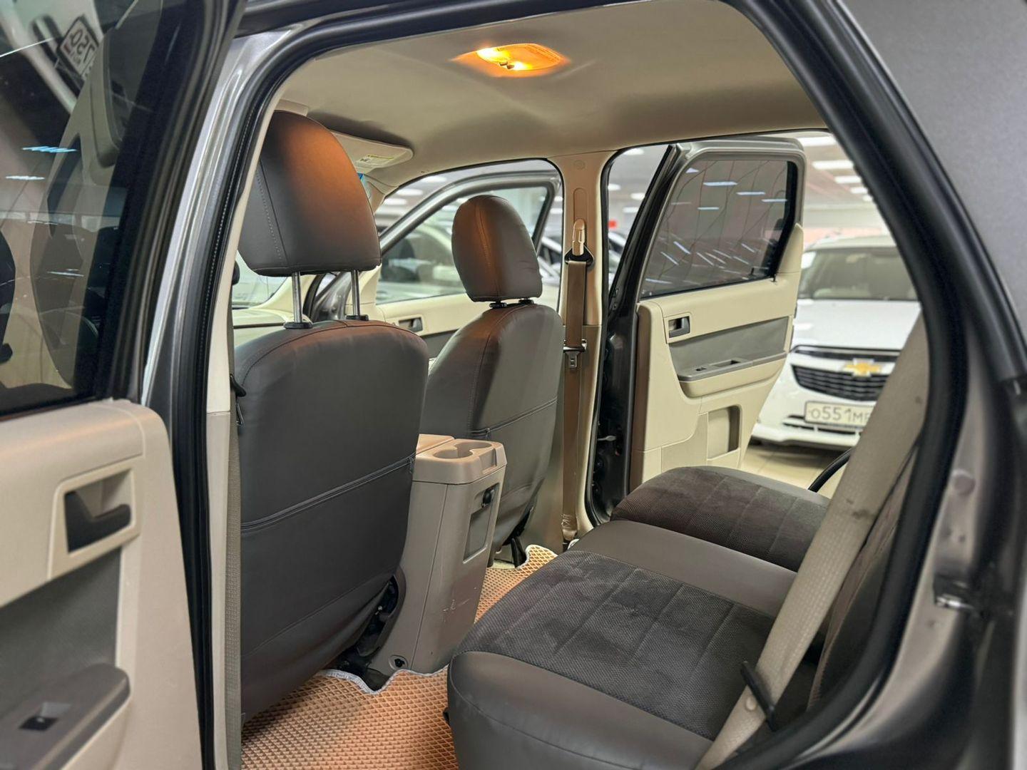 Ford Escape