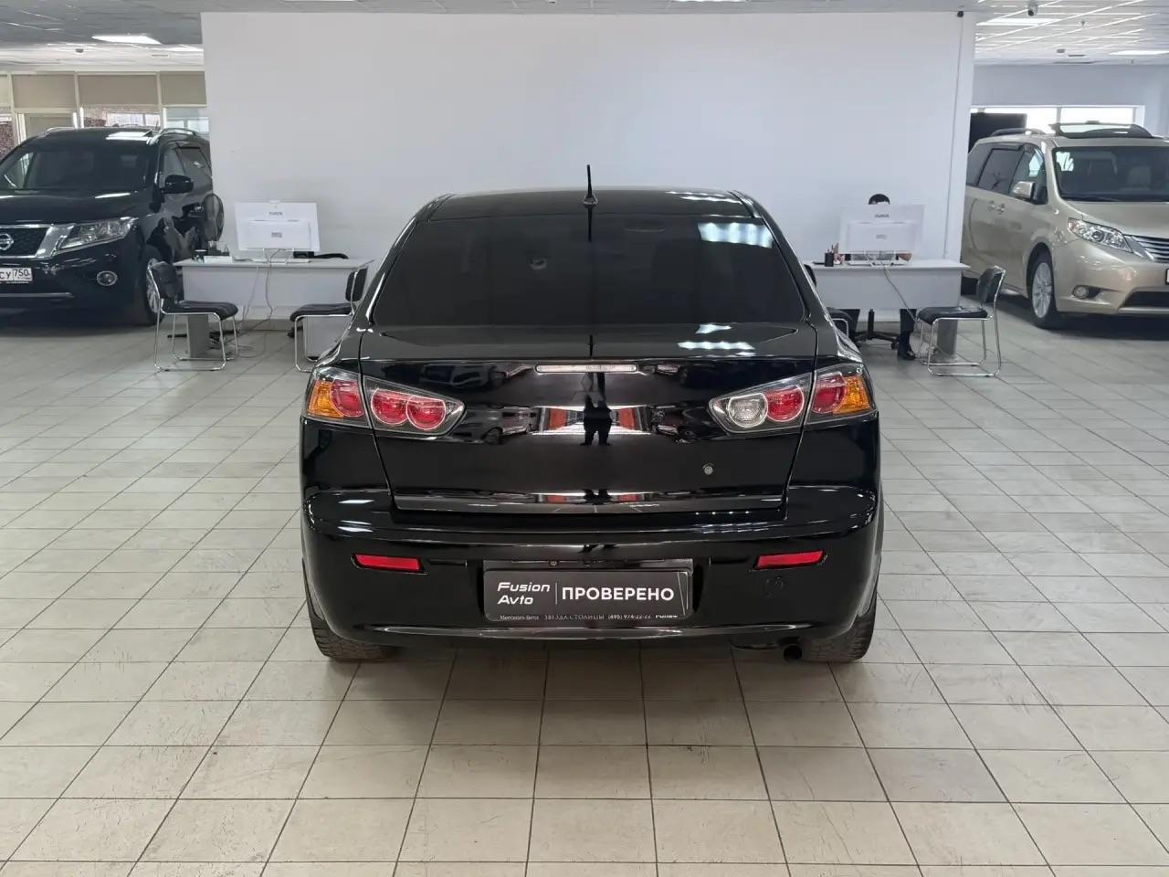 Mitsubishi Lancer