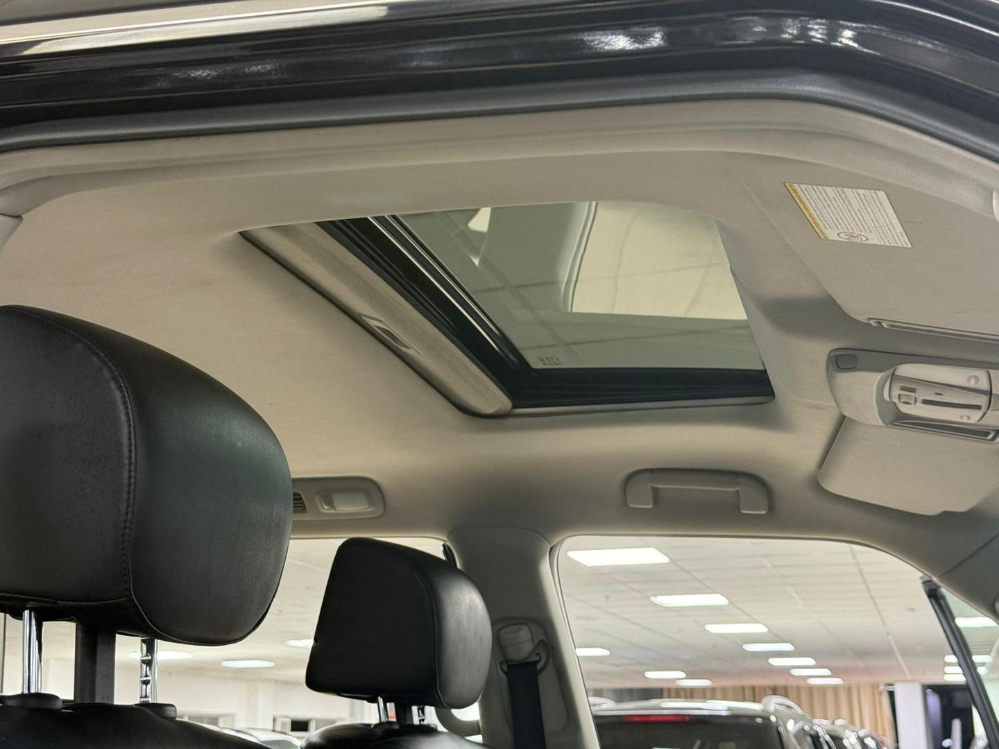 Infiniti QX56