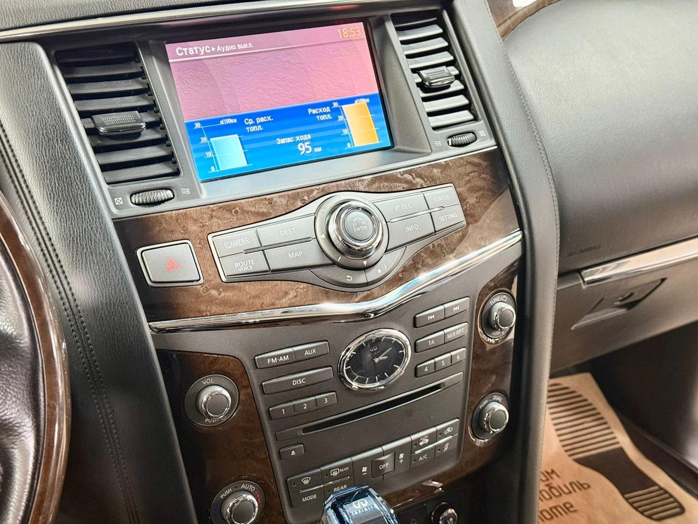 Infiniti QX56