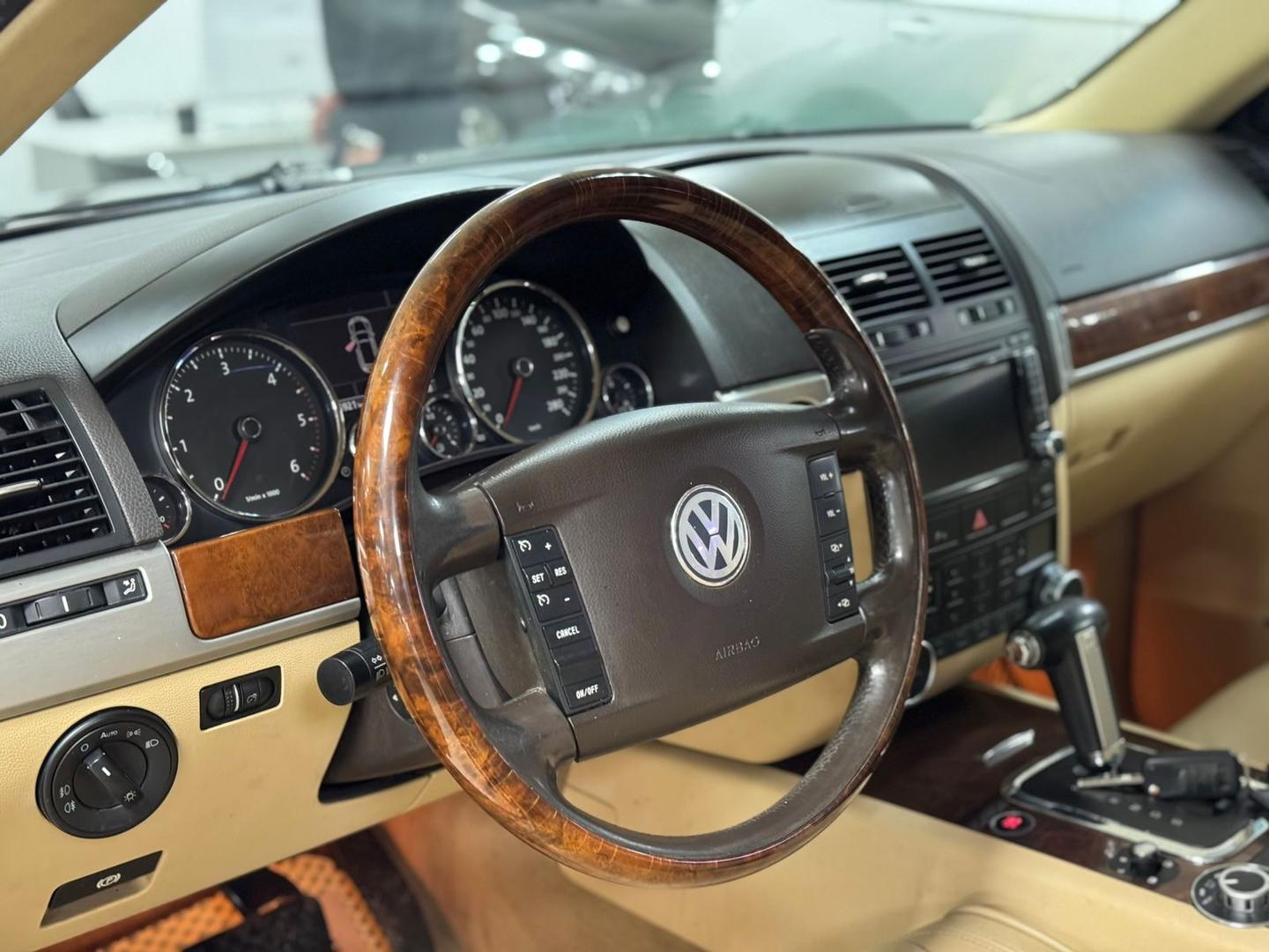 Volkswagen Touareg