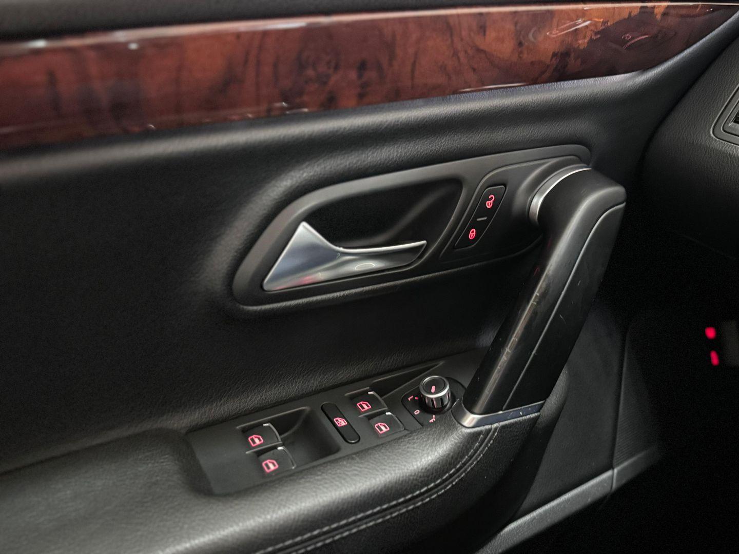Volkswagen Passat CC