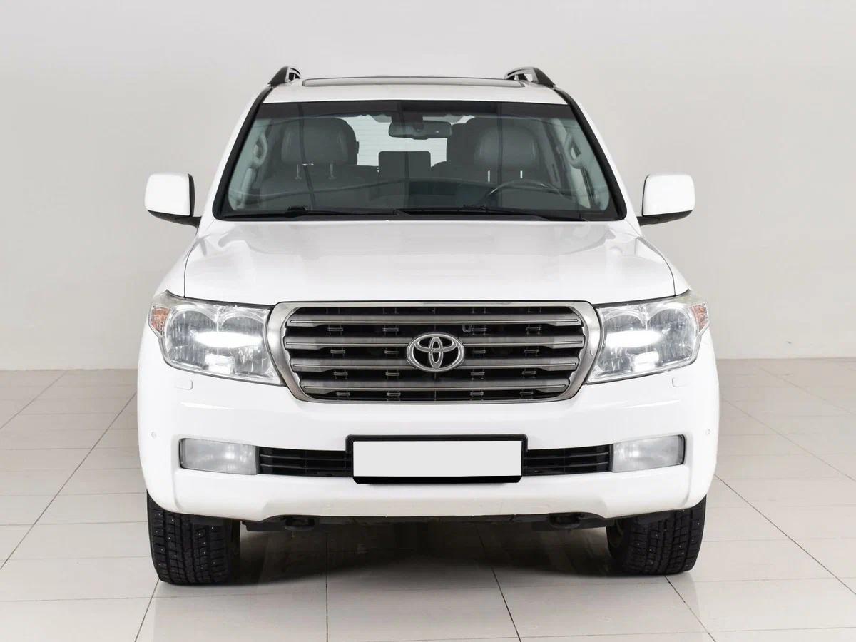 Toyota Land Cruiser, 2011