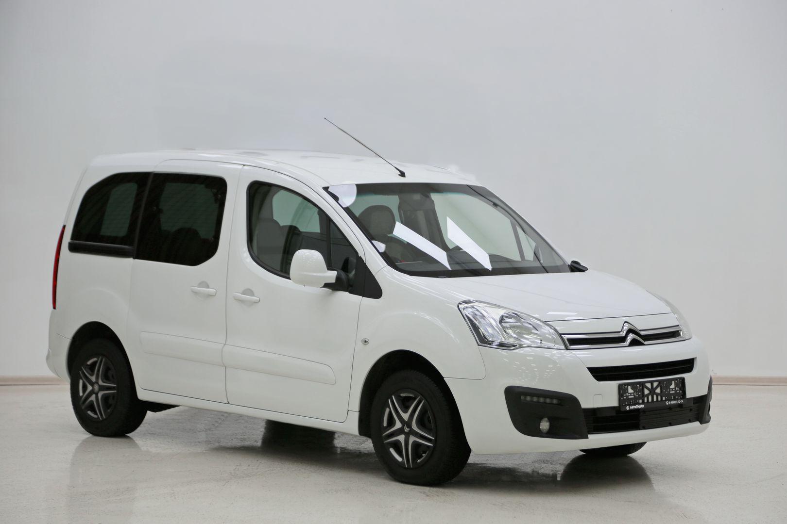 фото автомобиля 0