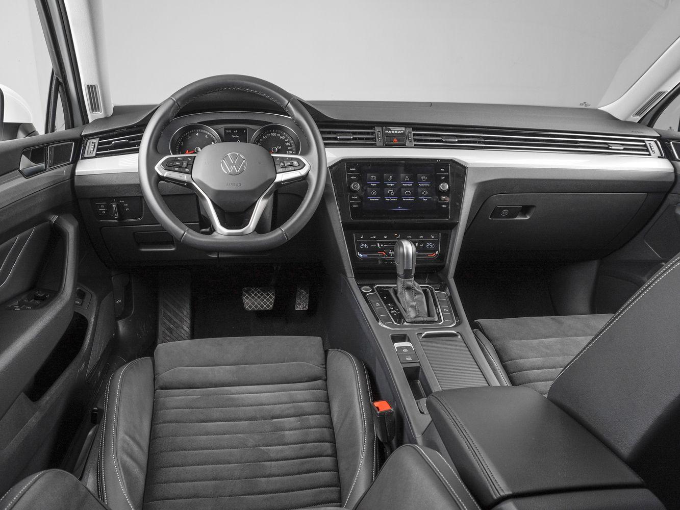 Volkswagen Passat, 2021