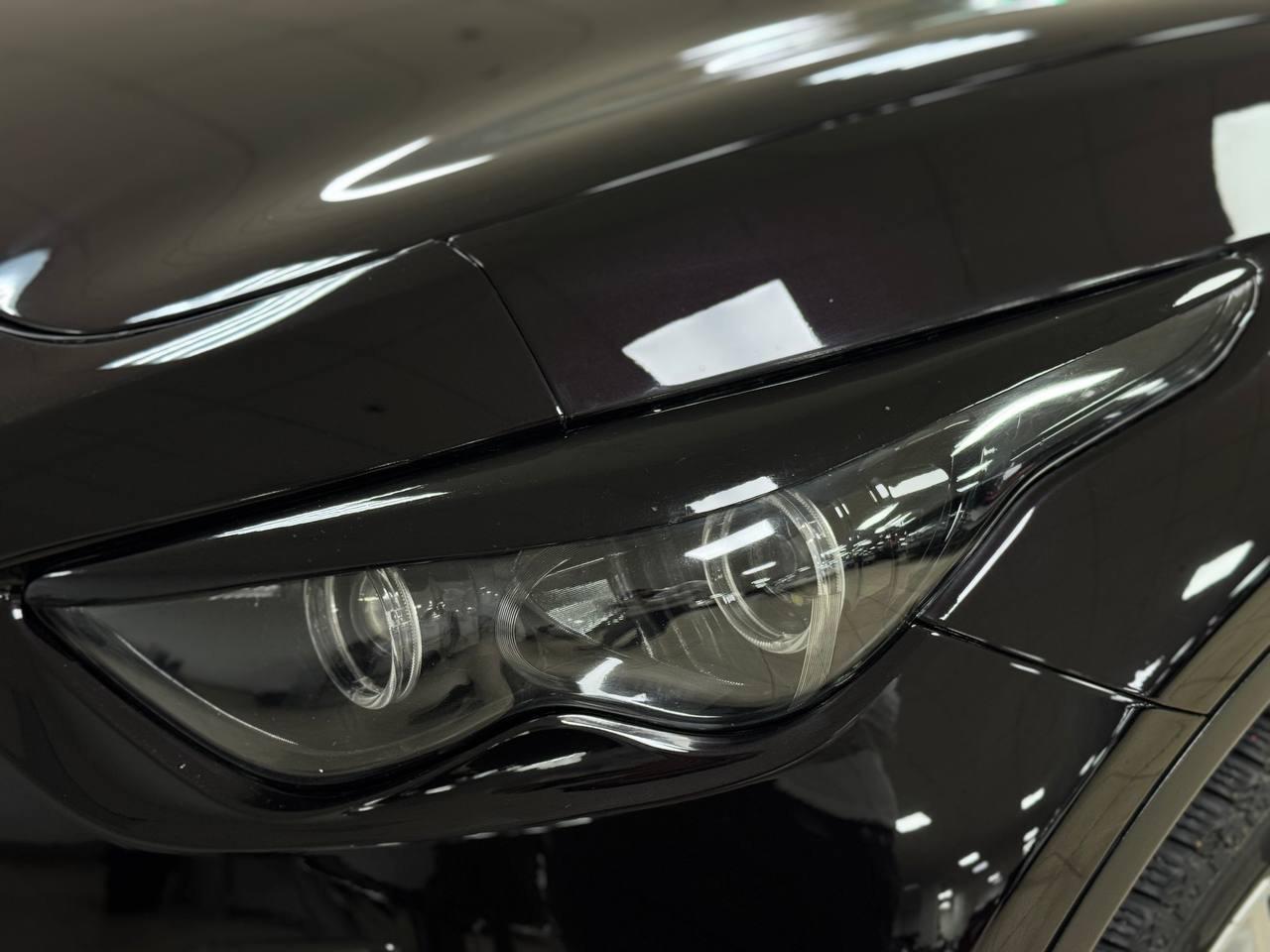 Infiniti FX