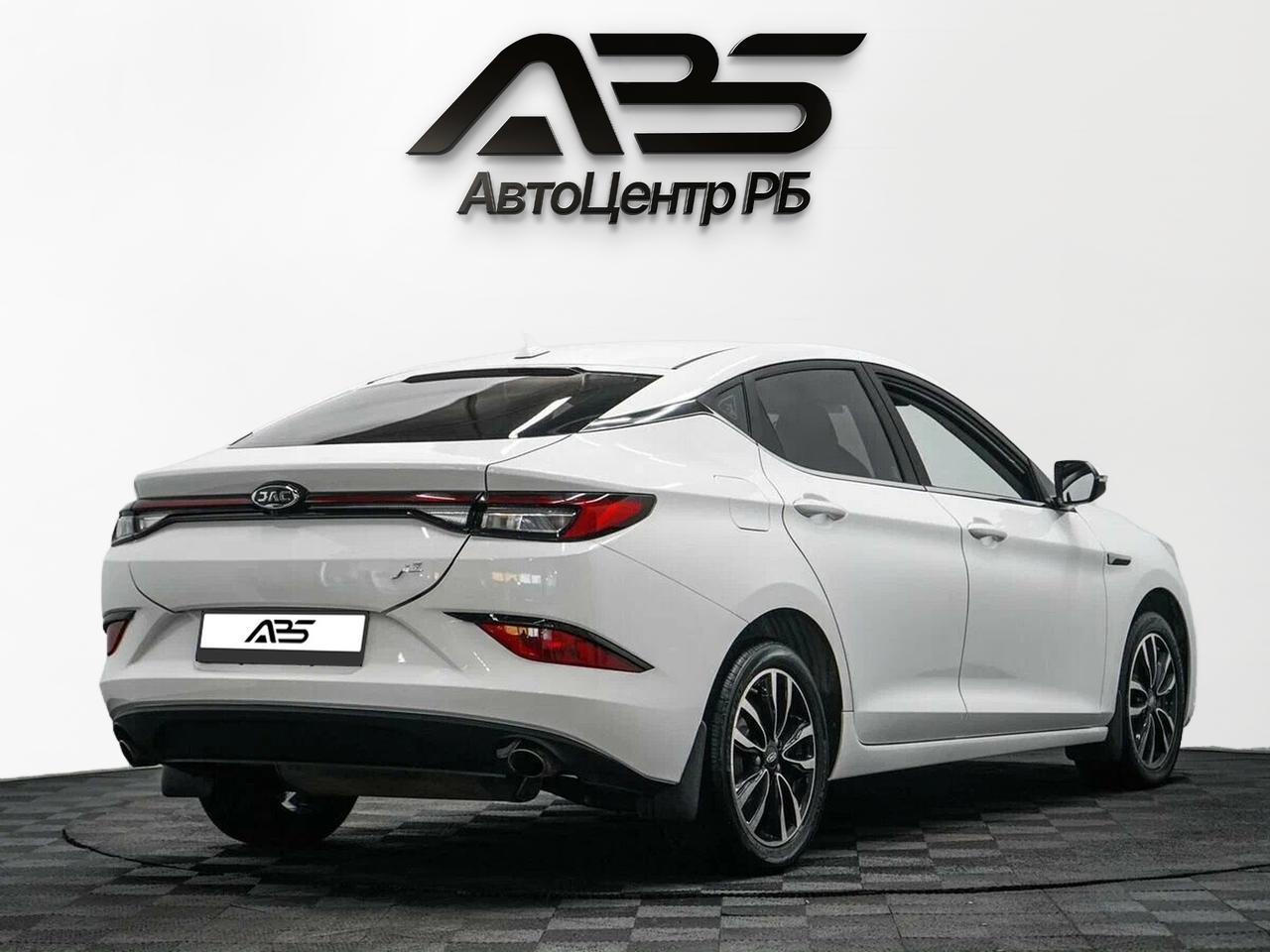 фото автомобиля 1