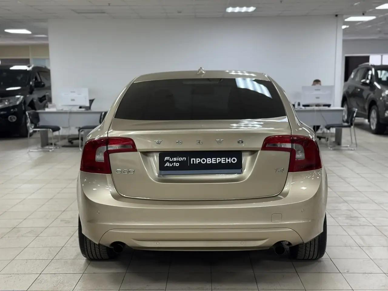 Volvo S60