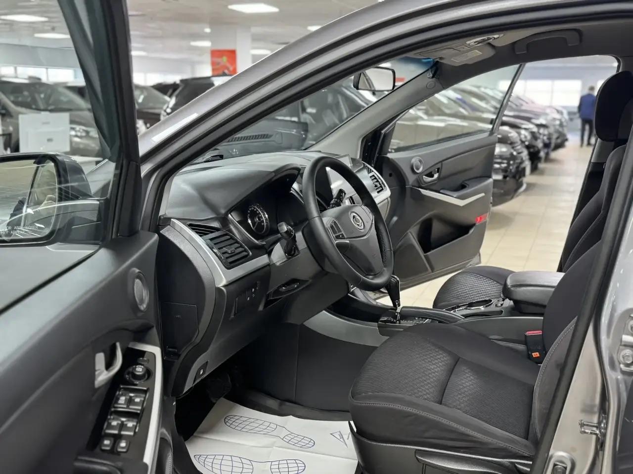 SsangYong Actyon