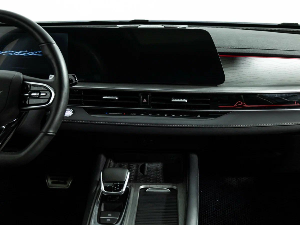 фото автомобиля 7