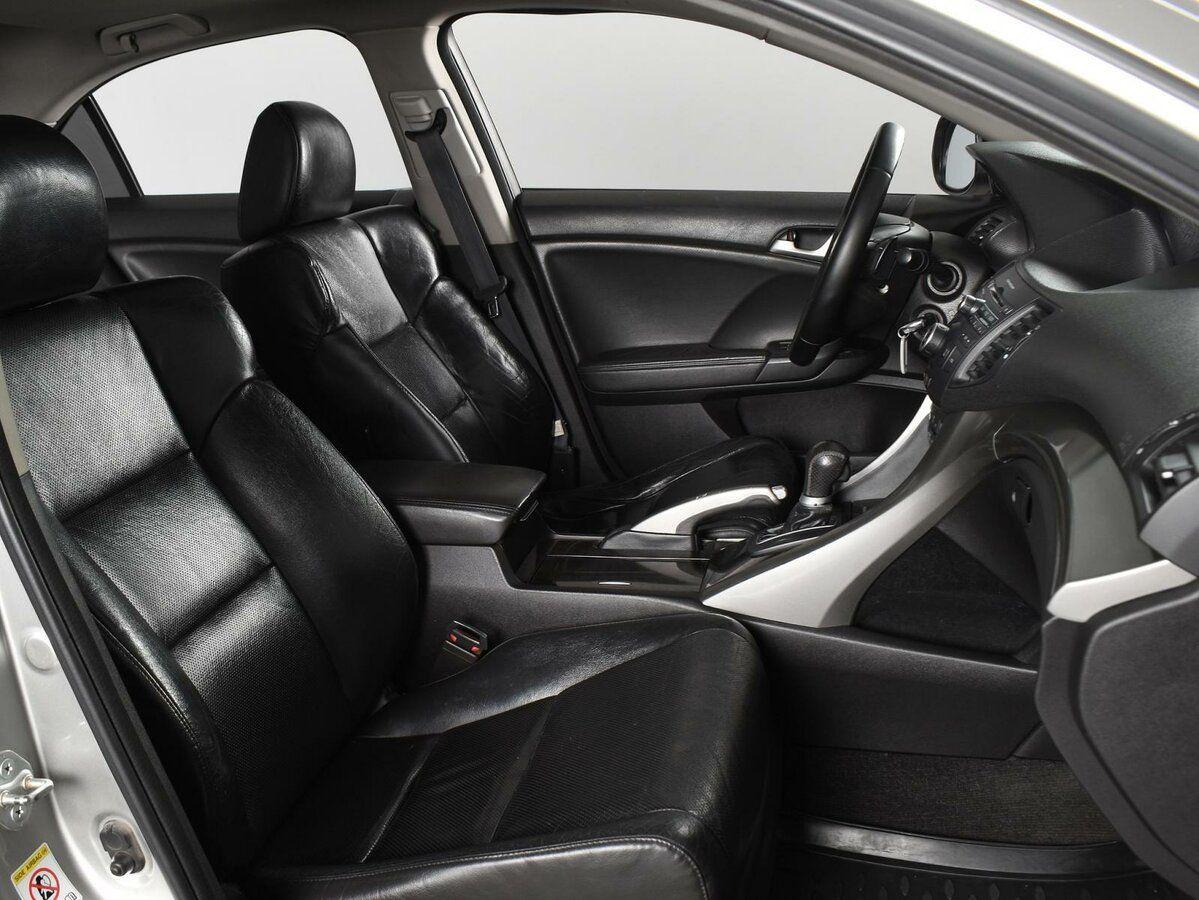Honda Accord, 2010