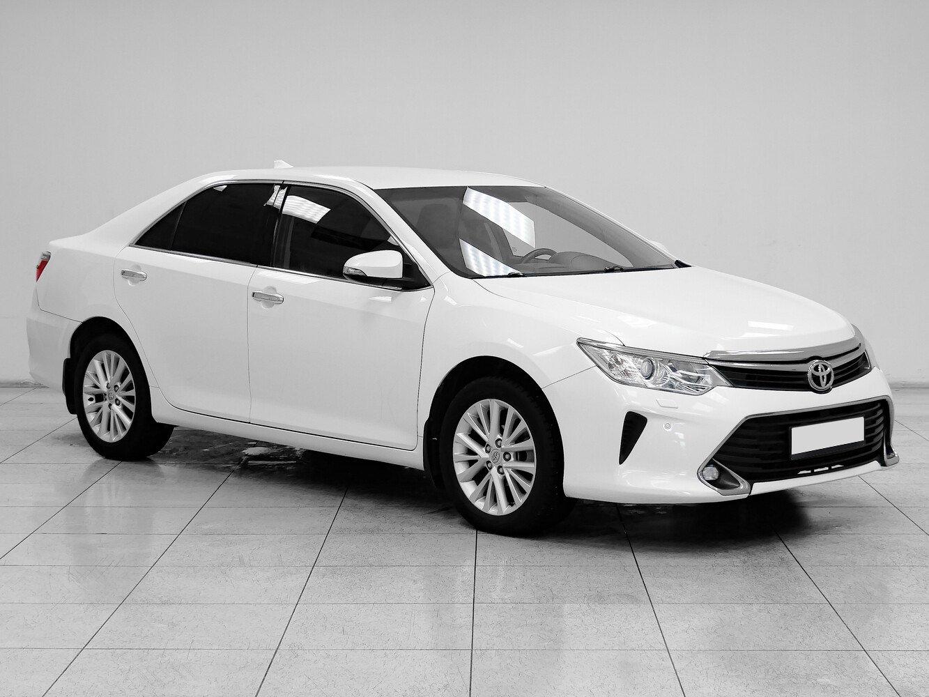 Toyota Camry 2017