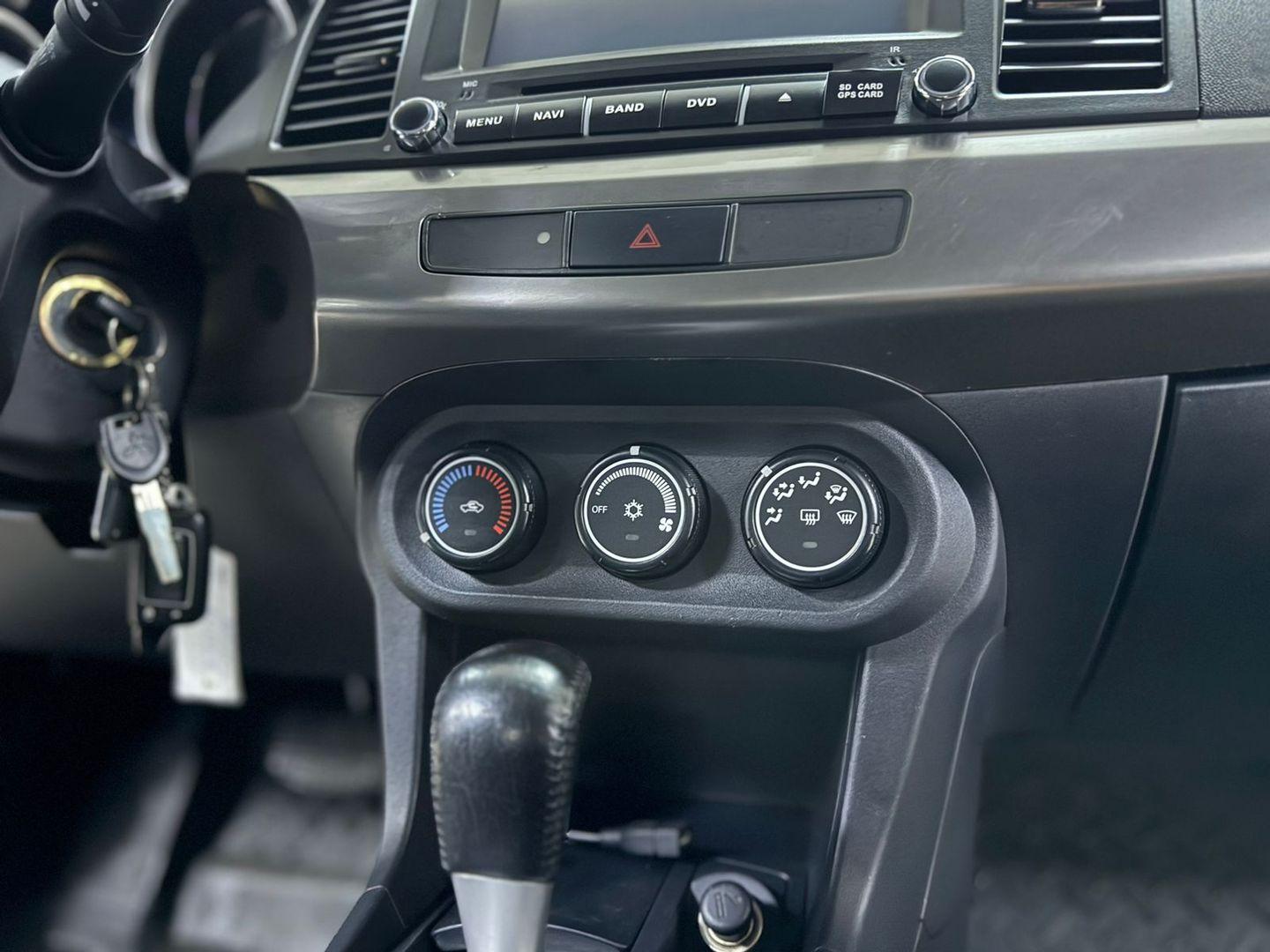 Mitsubishi Lancer