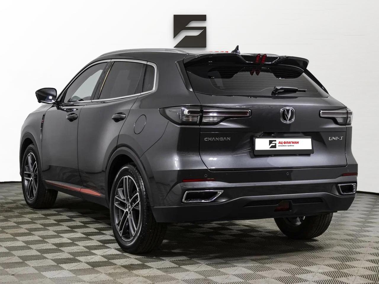 фото автомобиля 3