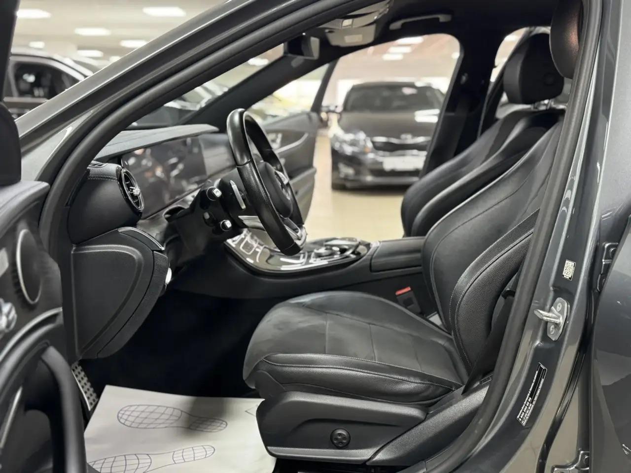 Mercedes-Benz E-Класс
