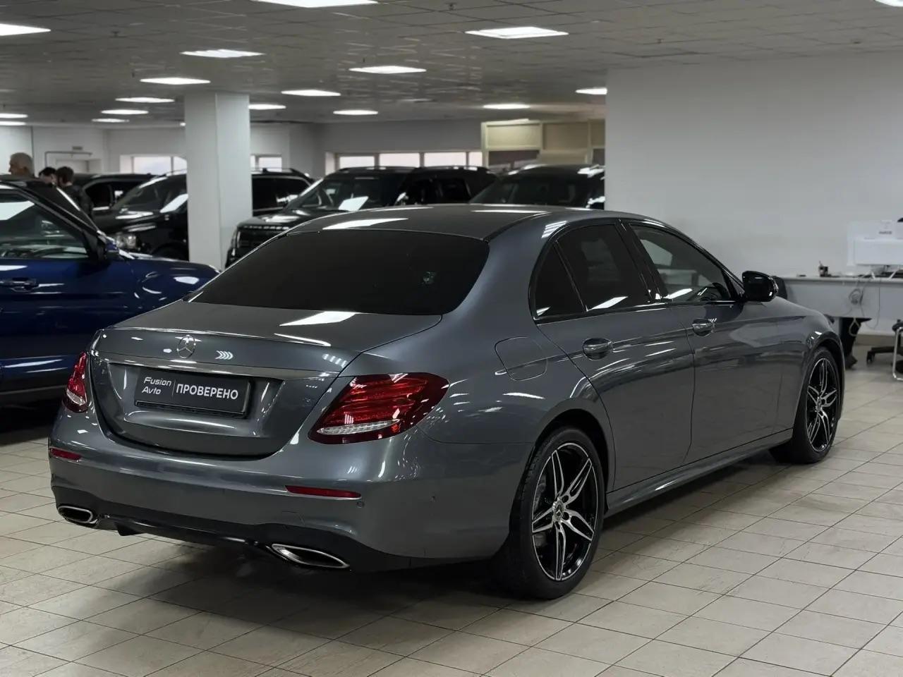 Mercedes-Benz E-Класс