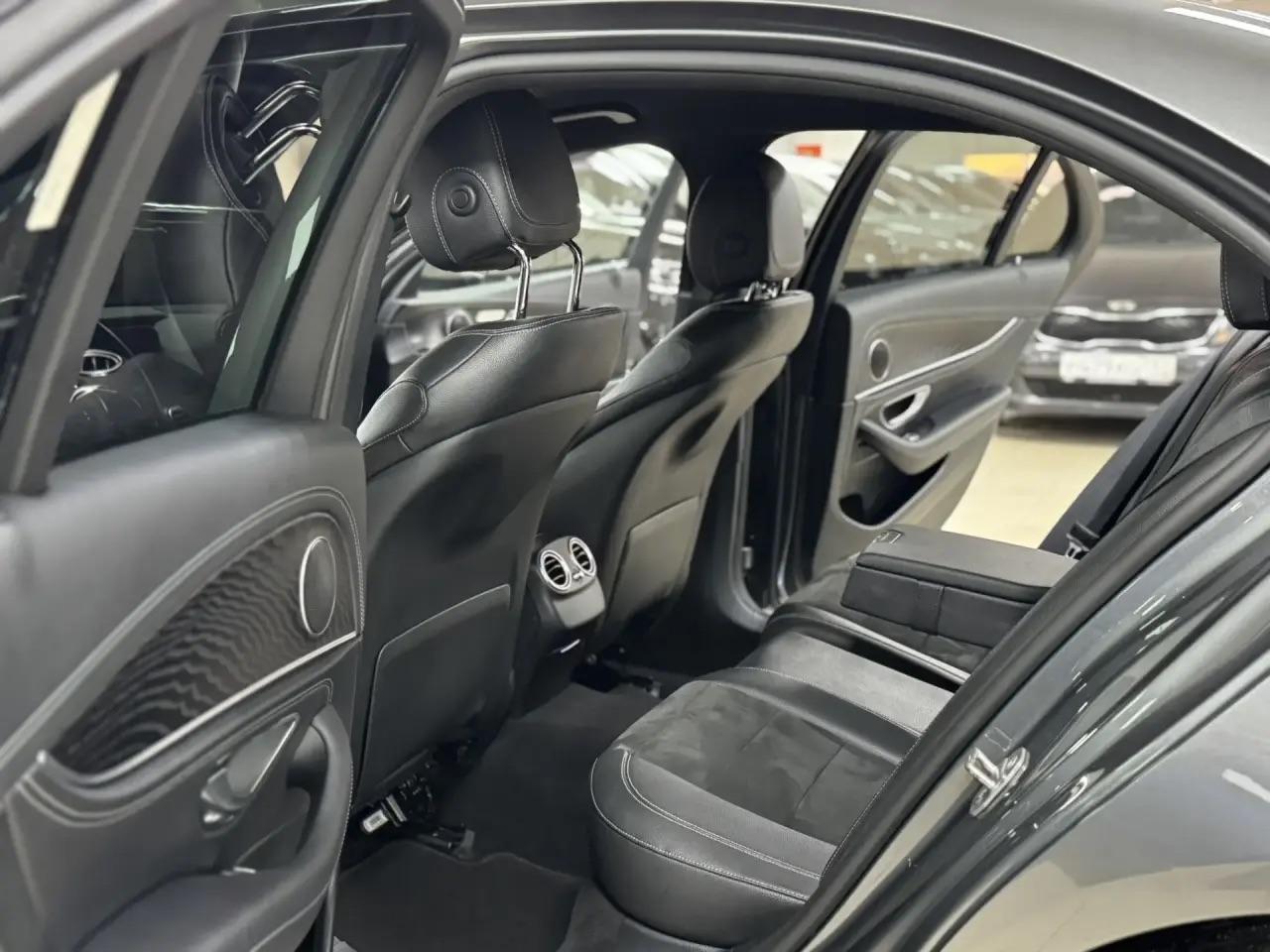 Mercedes-Benz E-Класс