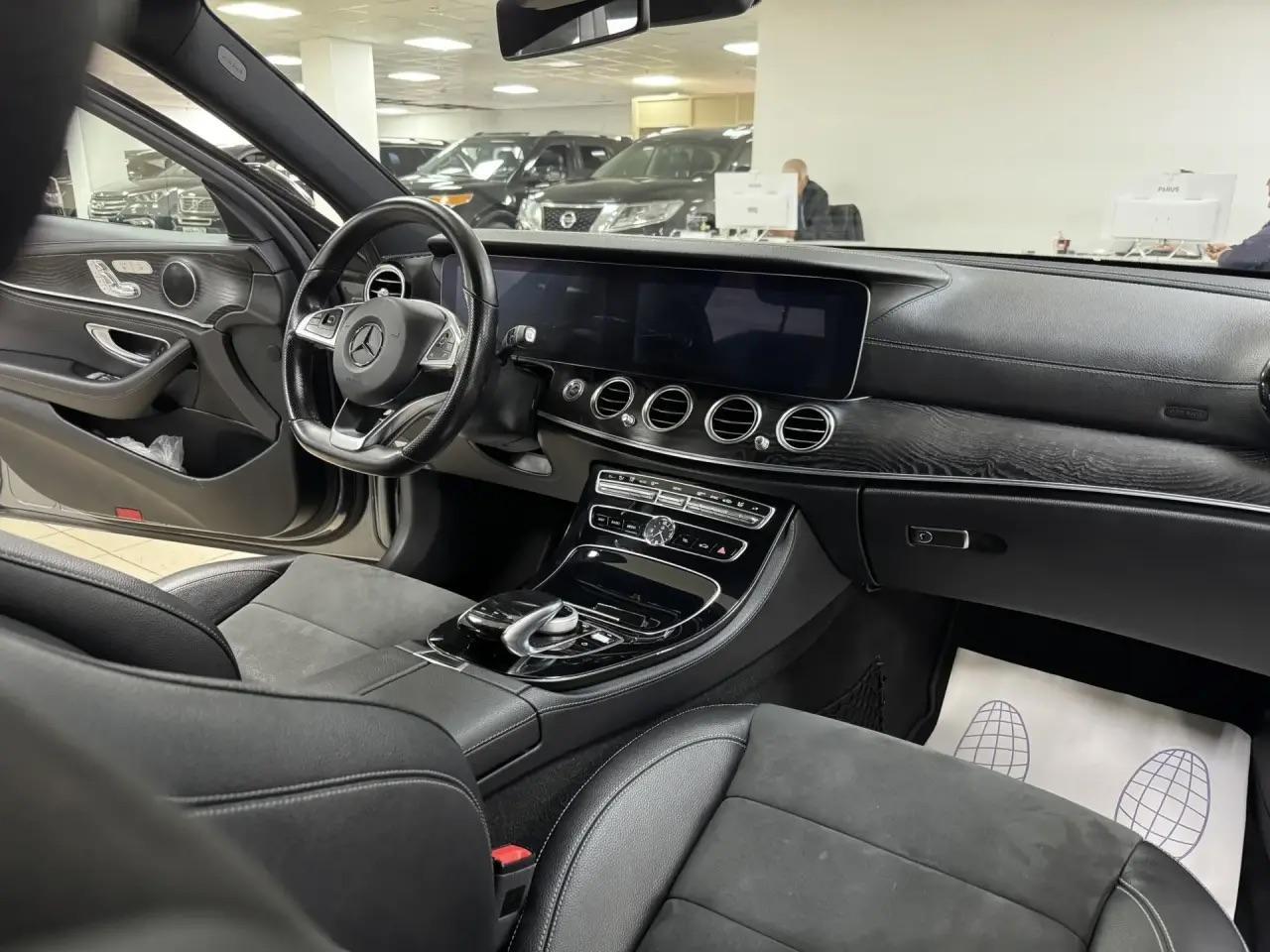 Mercedes-Benz E-Класс