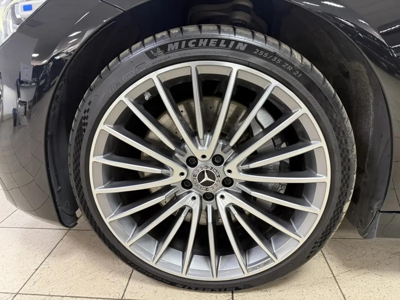 Mercedes-Benz S-Класс