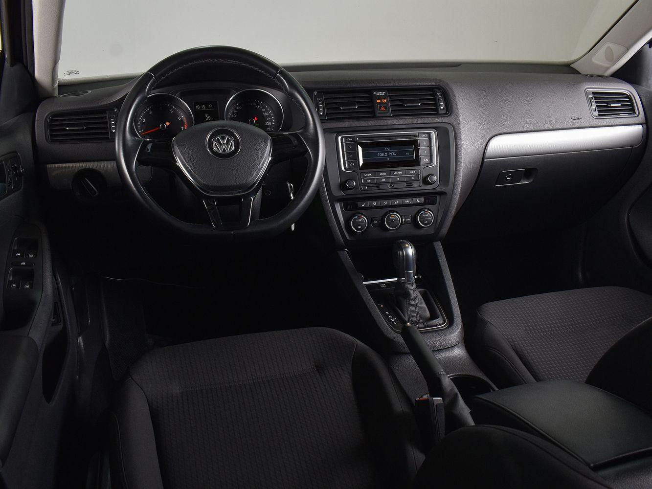Volkswagen Jetta, 2017