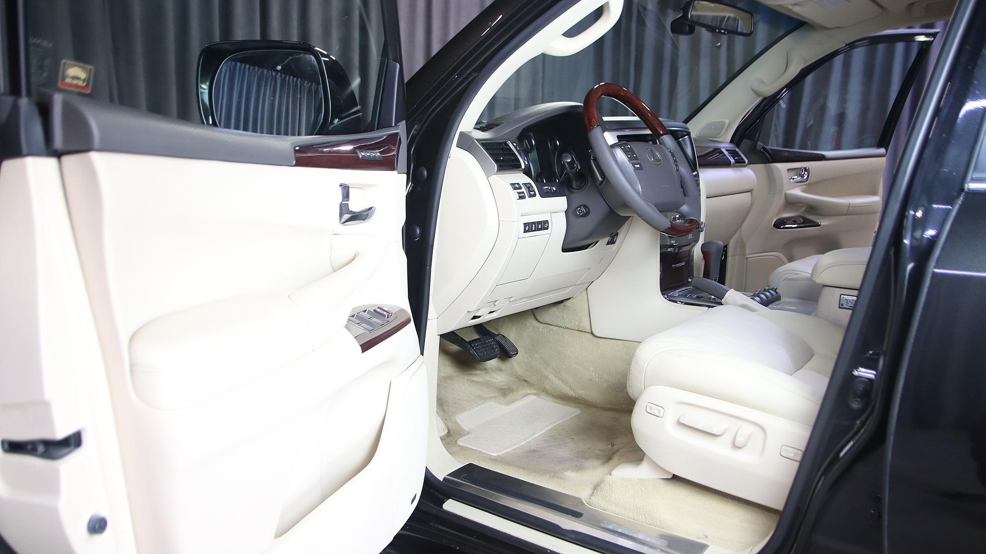 фото автомобиля 7