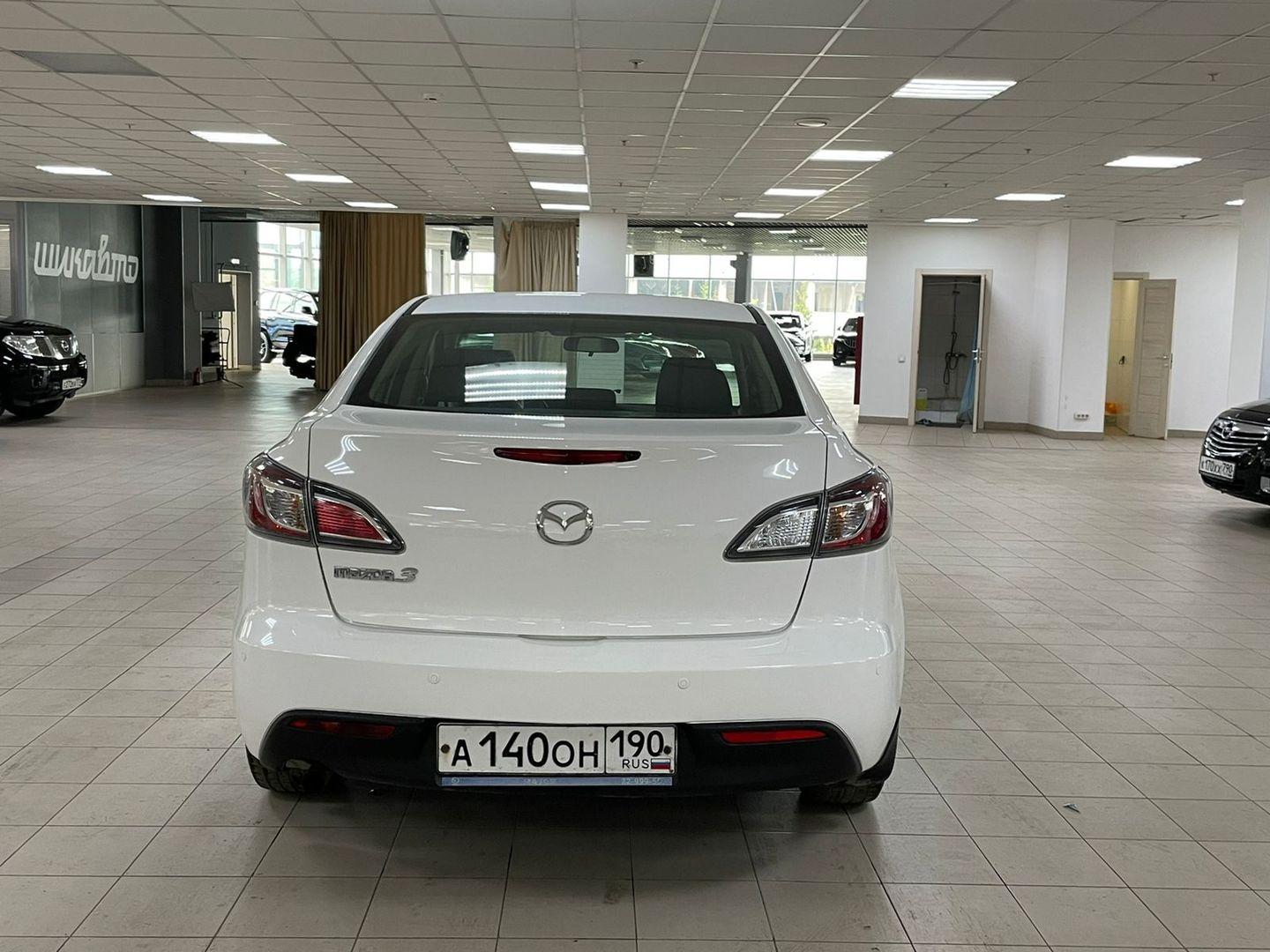 Mazda 3