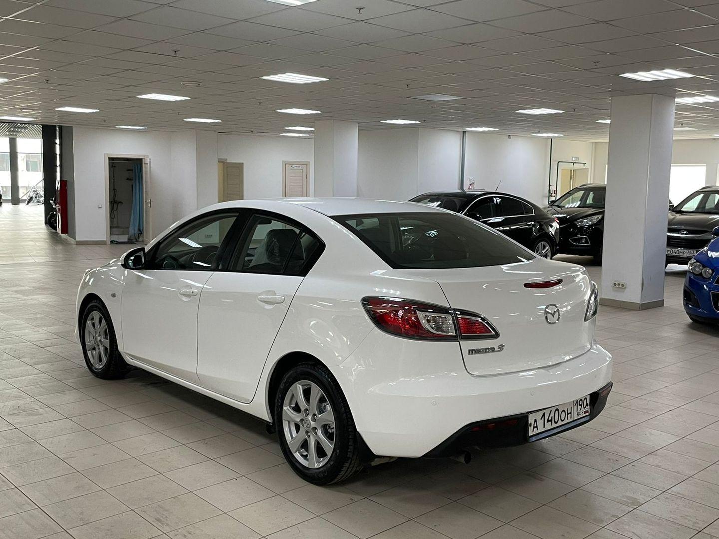Mazda 3