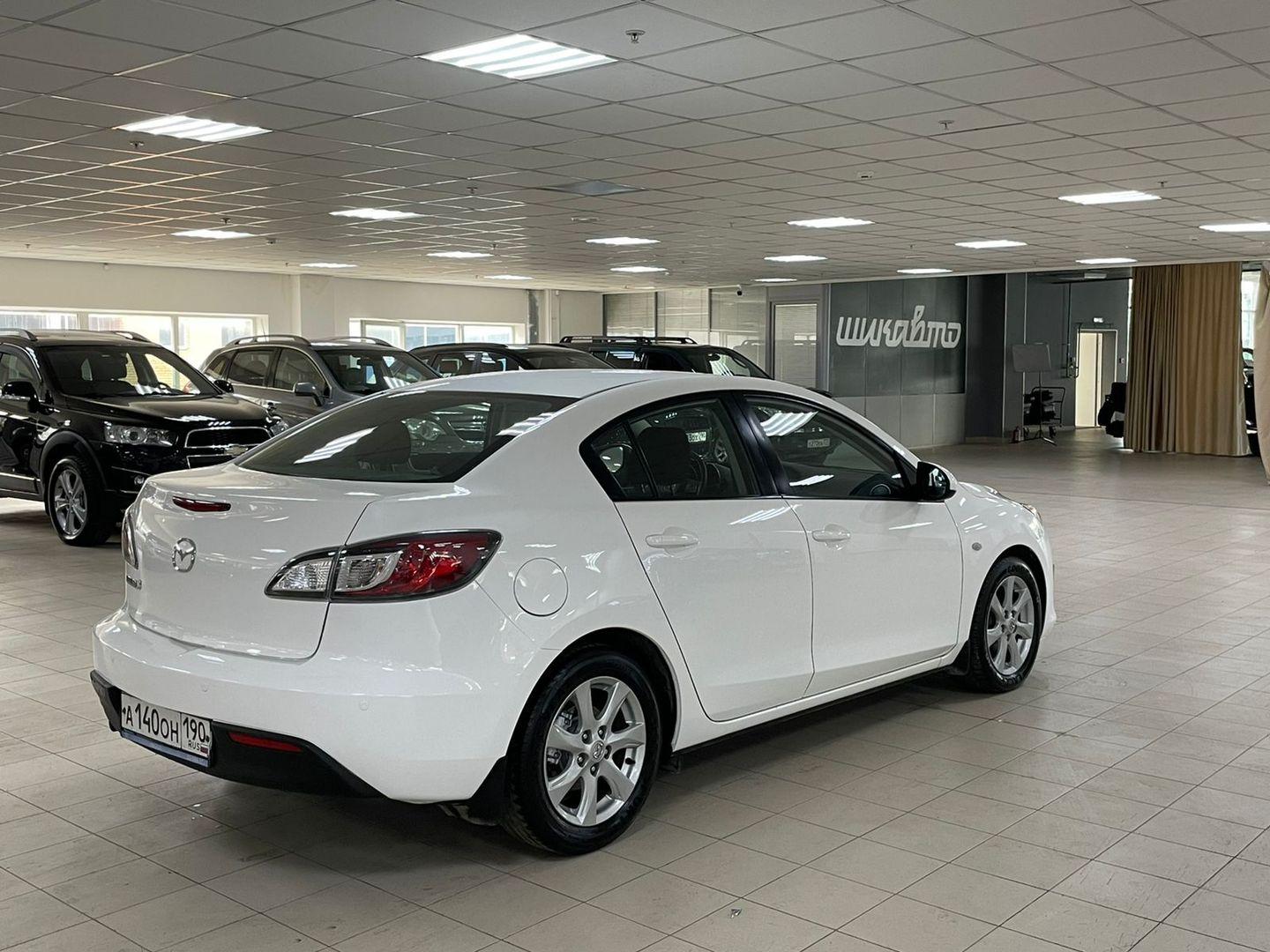 Mazda 3