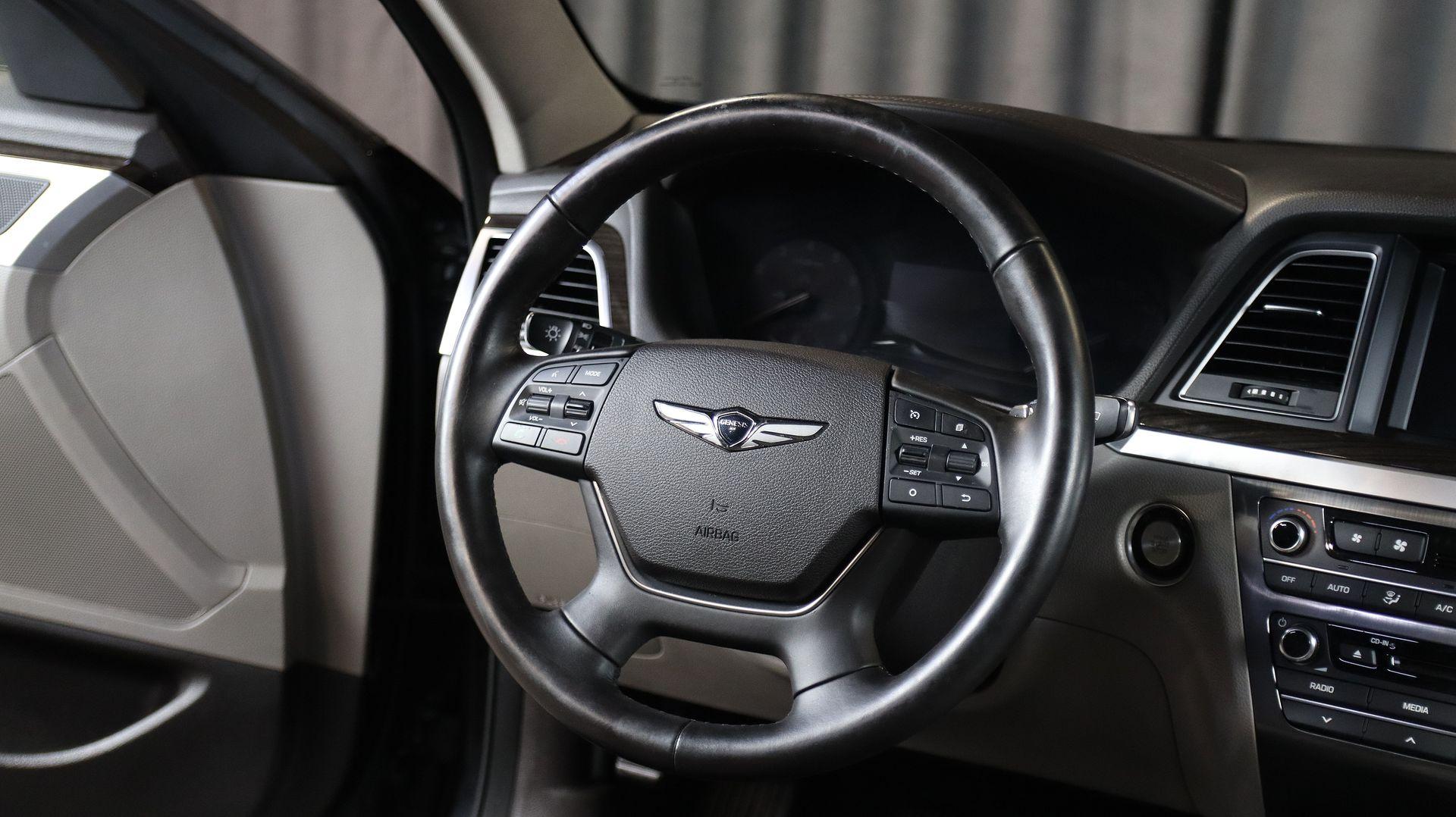 фото автомобиля 12
