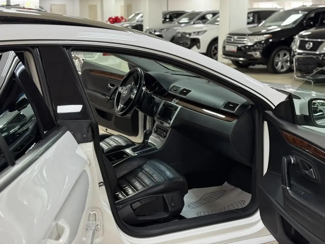 Volkswagen Passat CC
