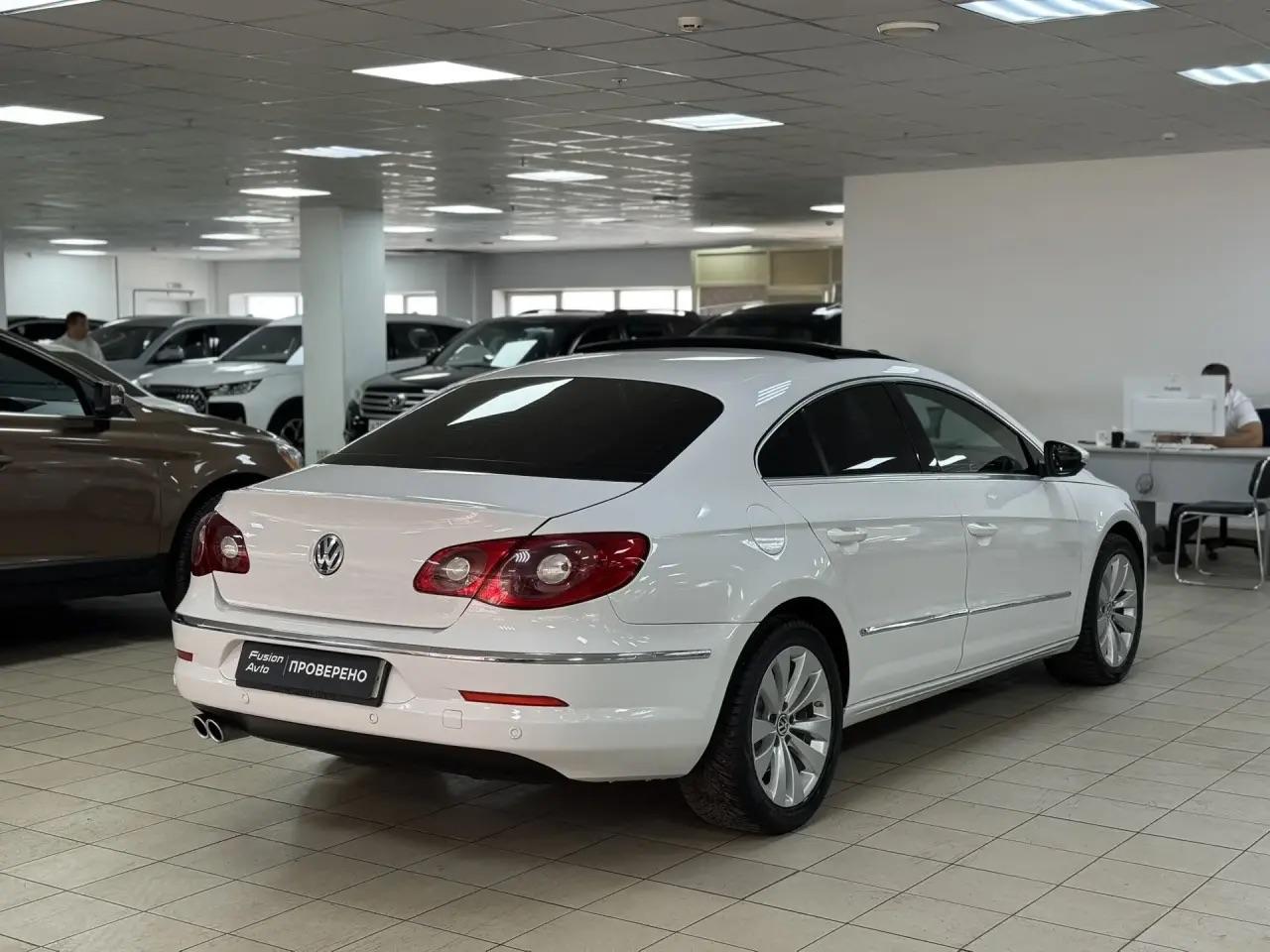 Volkswagen Passat CC