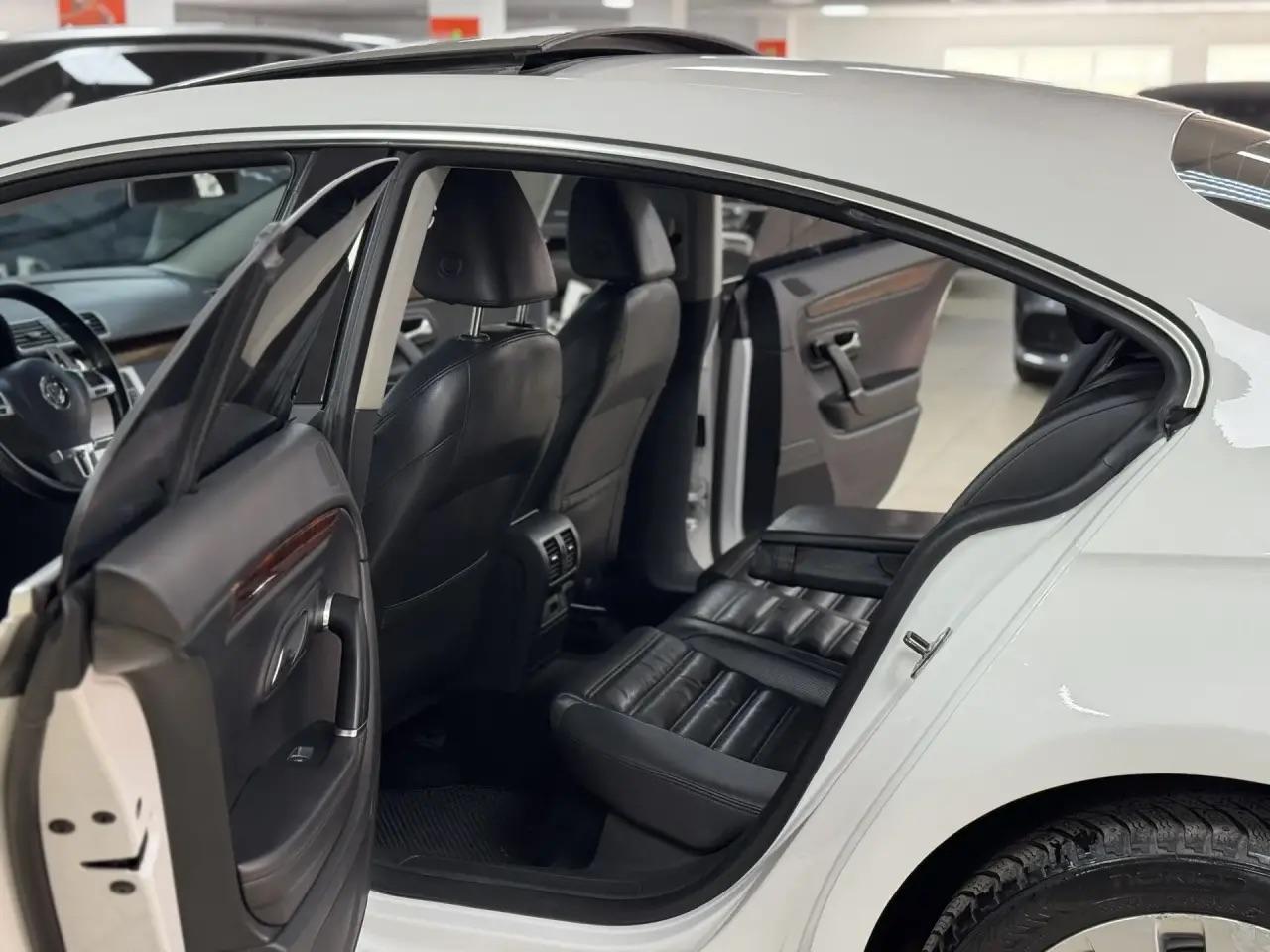 Volkswagen Passat CC